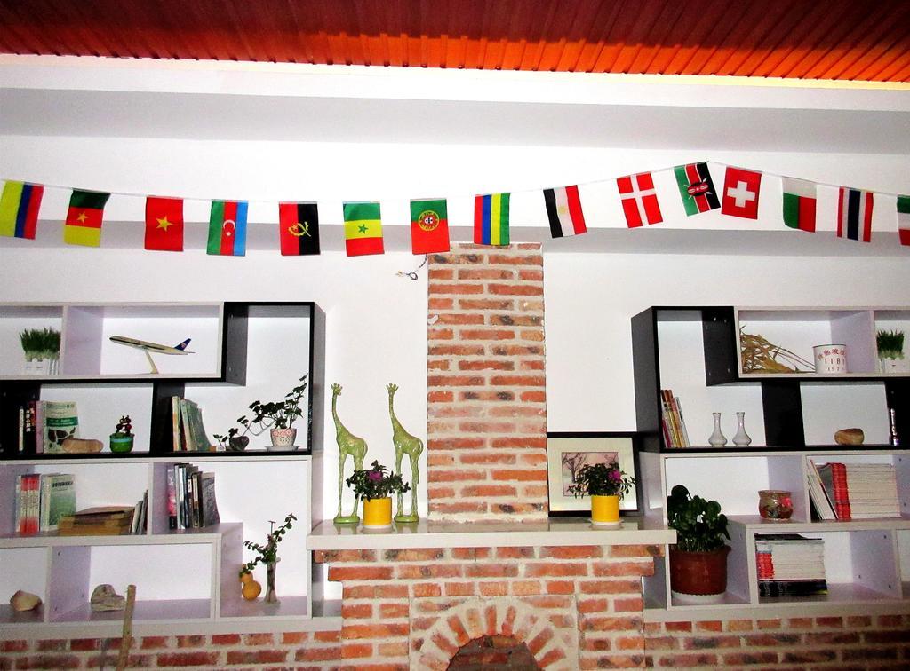 25°C Four Season Youth Hostel Qingdao Exterior foto