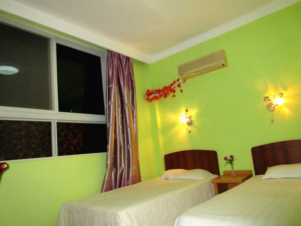 25°C Four Season Youth Hostel Qingdao Exterior foto